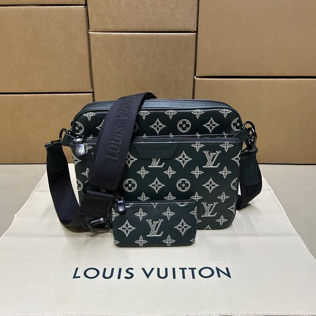 LV Trio Messenger (Color) — vue 1